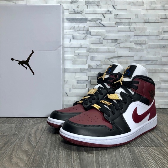 Jordan Shoes | Air Jordan Retro Mid Gold Pendants Wmns | Poshmark Jordan Shoes | Air Jordan Retro Mid Gold Pendants Wmns | Poshmark